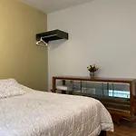 Nebraska Suites Wtc